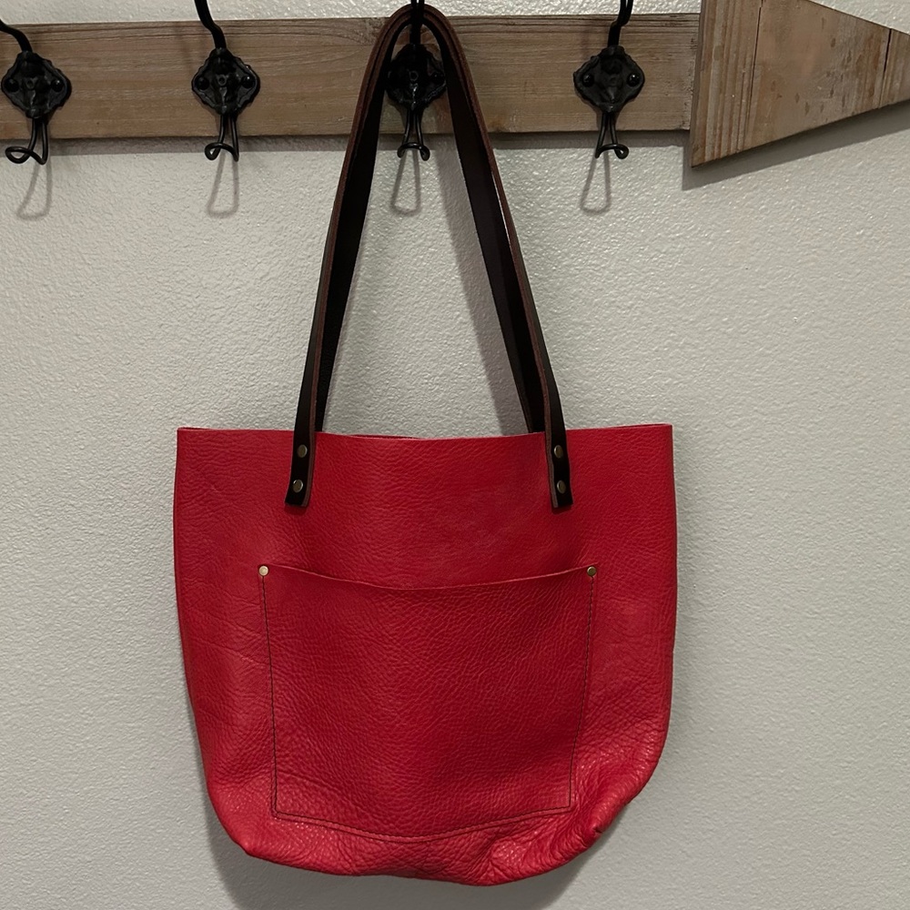 Portland Leather Company Medium Classic Tote in Ruby.